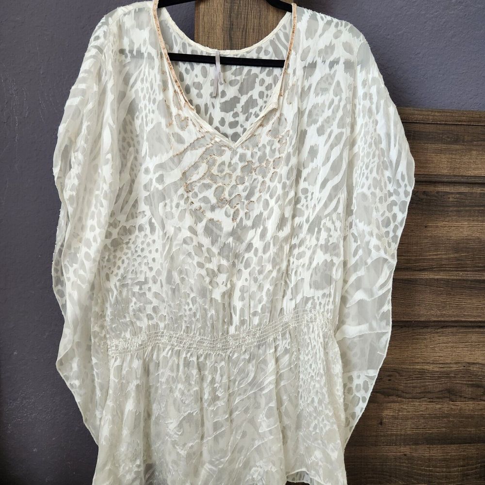 Ellison 100% Silk Tunic Blouse Women Size Small Cream Sheer Animal Print Beaded‎